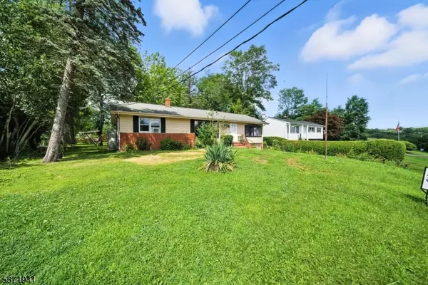 193 Randolph Ave, Mine Hill Twp., NJ 07803