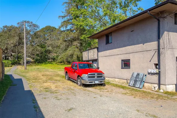 Saanich, BC V8P 3Z1,3494 Cedar Hill Rd