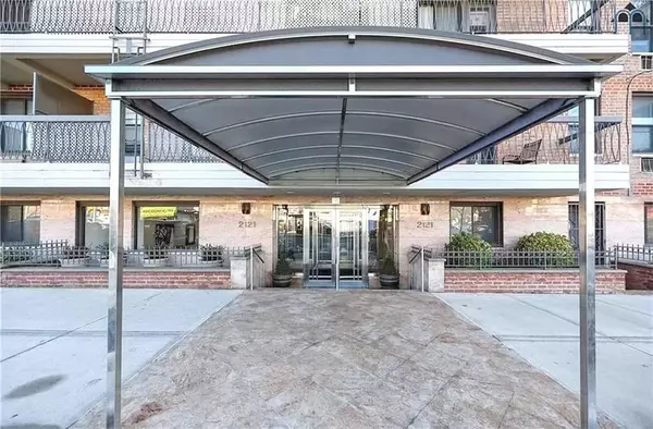 2121 Shore Pkwy #7M, Brooklyn, NY 11214