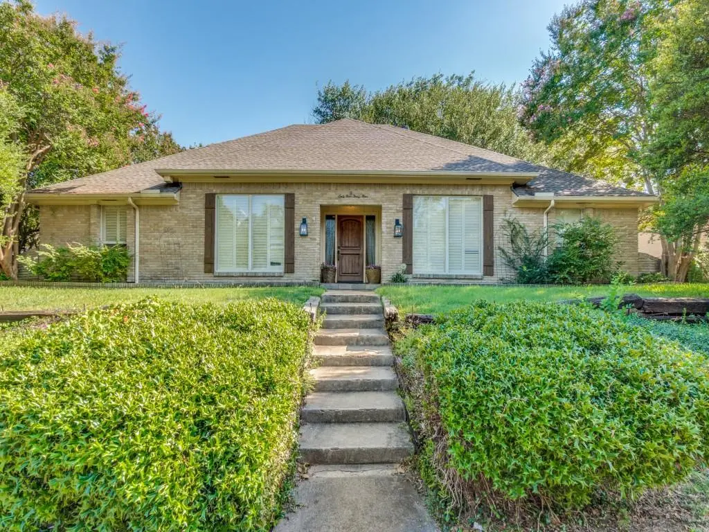 Dallas, TX 75214,6434 Mccommas Boulevard