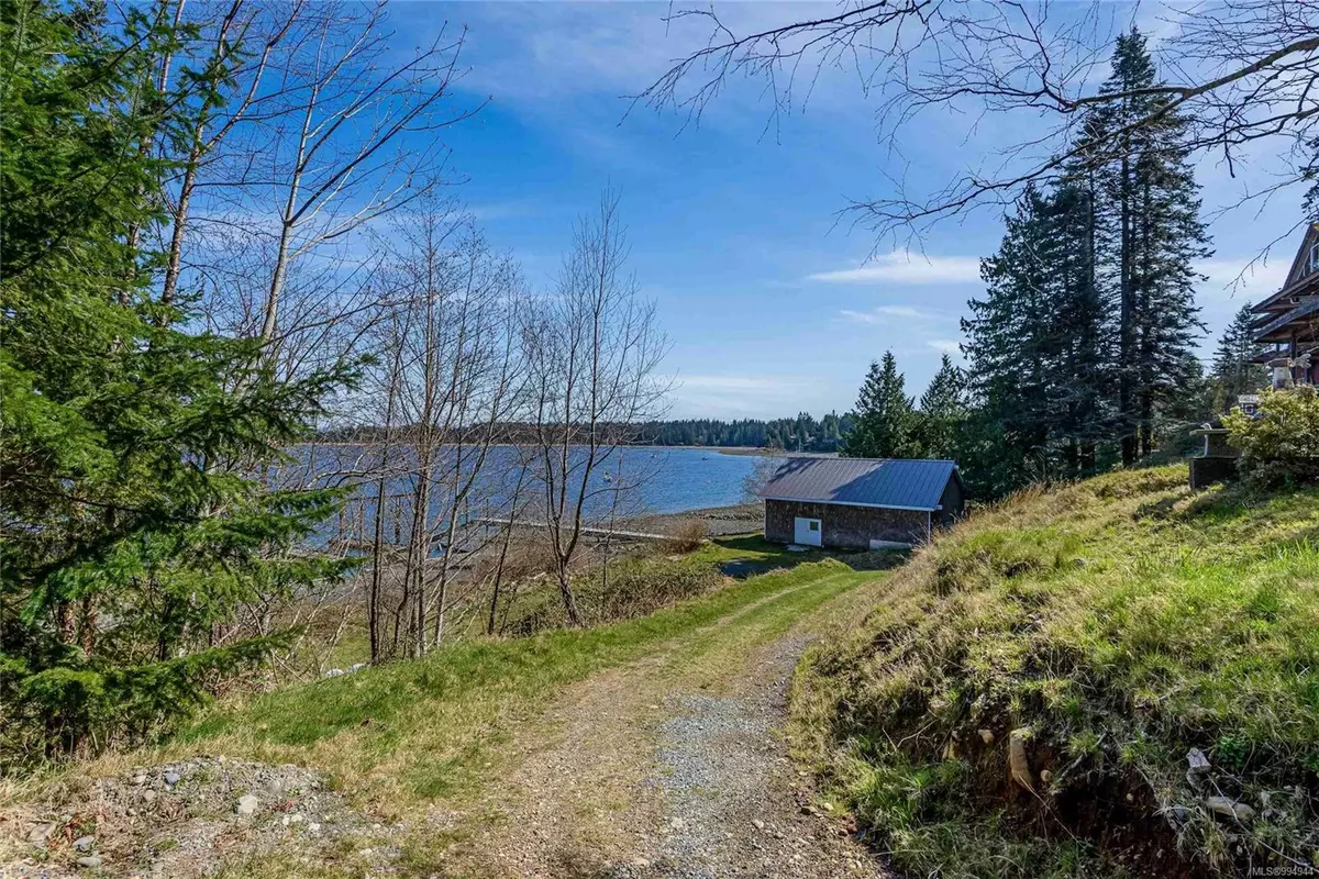 Quadra Island, BC V0P 0A7,1492 Heriot Bay Rd