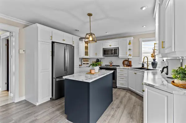 19 Teakwood Drive, St. John's, NL A1H 1A9