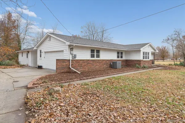 15635 Martinsville RD, Van Buren Charter Township, MI 48111