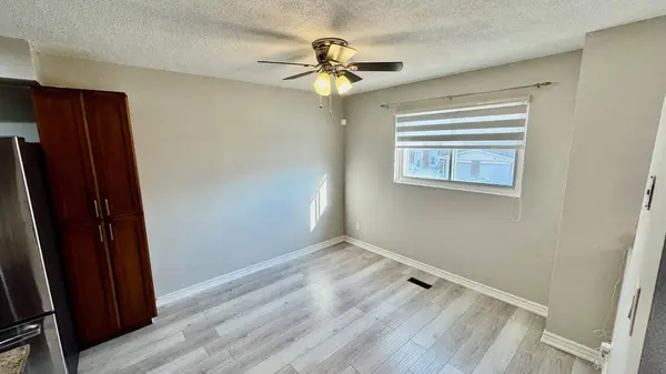 Brampton, ON L6T 3Z1,16 Franklin CT