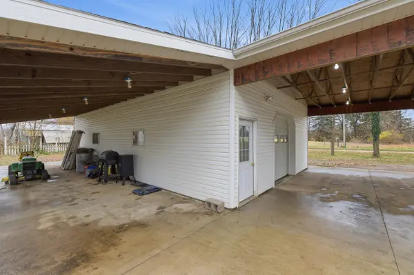 Allegan, MI 49010,53 26th ST