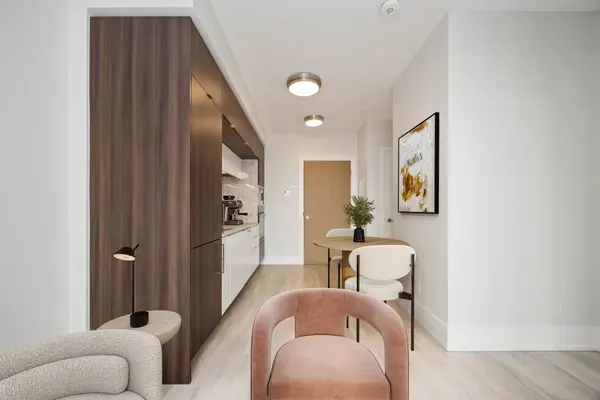 Toronto C08, ON M5A 0L1,1 Edgewater DR #G PH 29