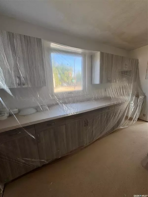 North Battleford, SK S9A 0W6,1491 101st STREET