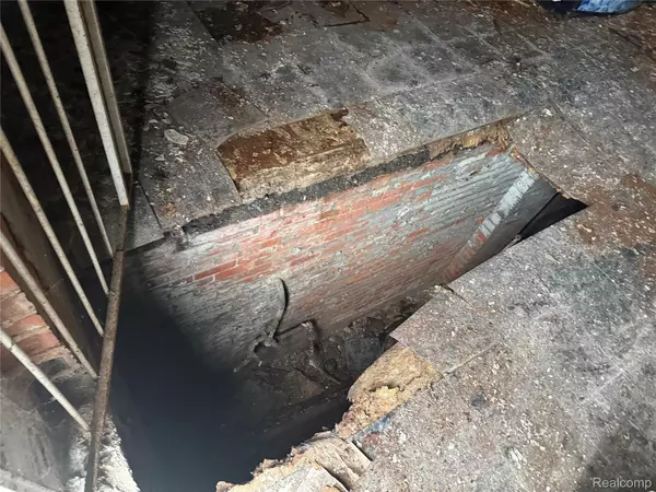 Detroit, MI 48216,2800 15th ST