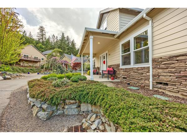 Jacksonville, OR 97530,205 Oak Knoll WAY