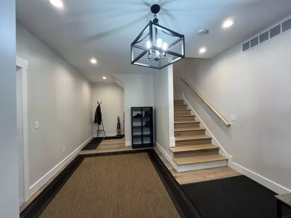 Ann Arbor, MI 48104,1702 Hill ST