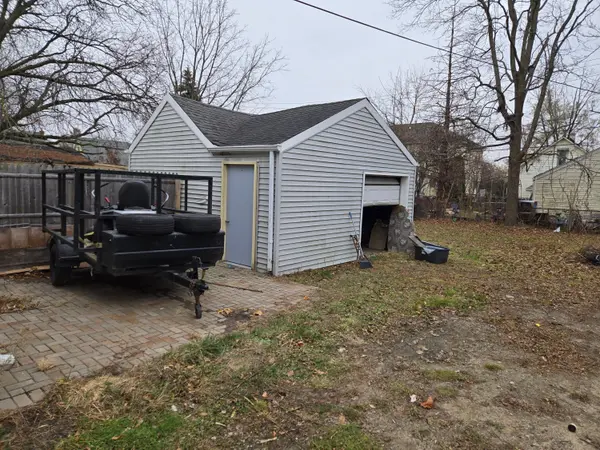 Wayne, MI 48184,35743 E Michigan AVE