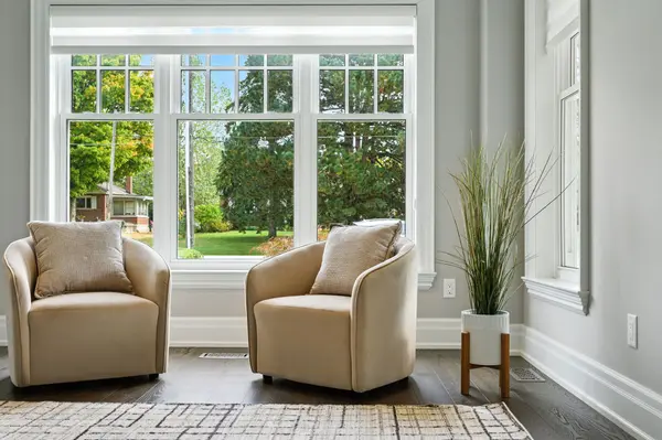 Burlington, ON L7T 1J9,391 Patricia DR