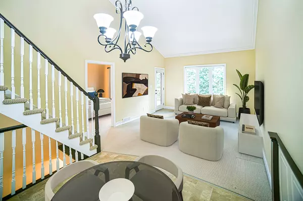 Strathroy-caradoc, ON N7G 2J9,384 Head ST N #7