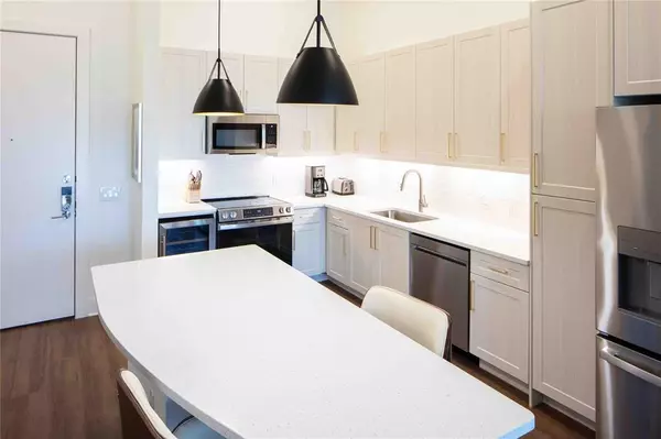 Roanoke, TX 76262,108 N US 377 #414