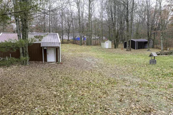 Weidman, MI 48893,7737 Wilderness DR