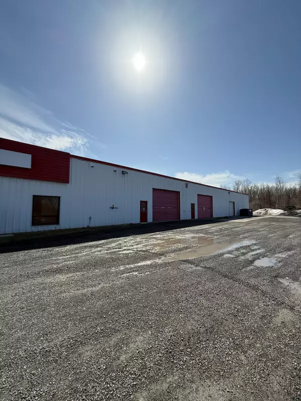 805 Boundary RD, Cornwall, ON K6H 6K8