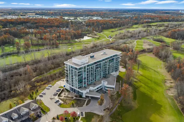 Niagara Falls, ON L2G 0A8,7711 Green Vista Gate #814