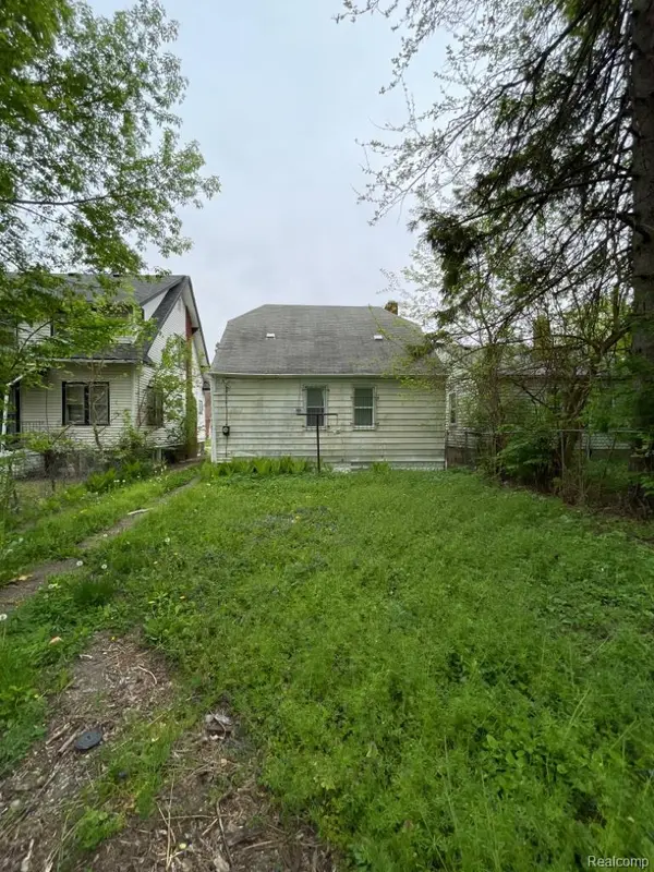 9137 Birwood ST, Detroit, MI 48204