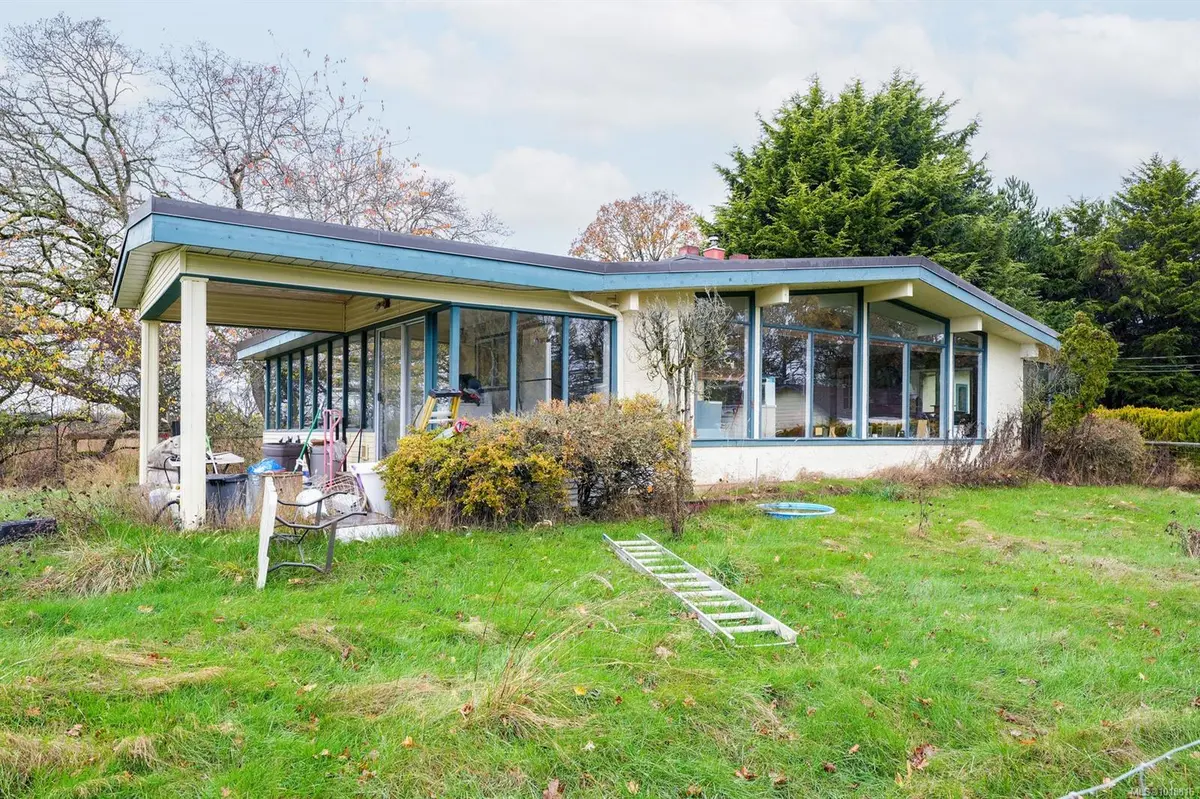 North Saanich, BC V8L 5S8,1899 John Rd