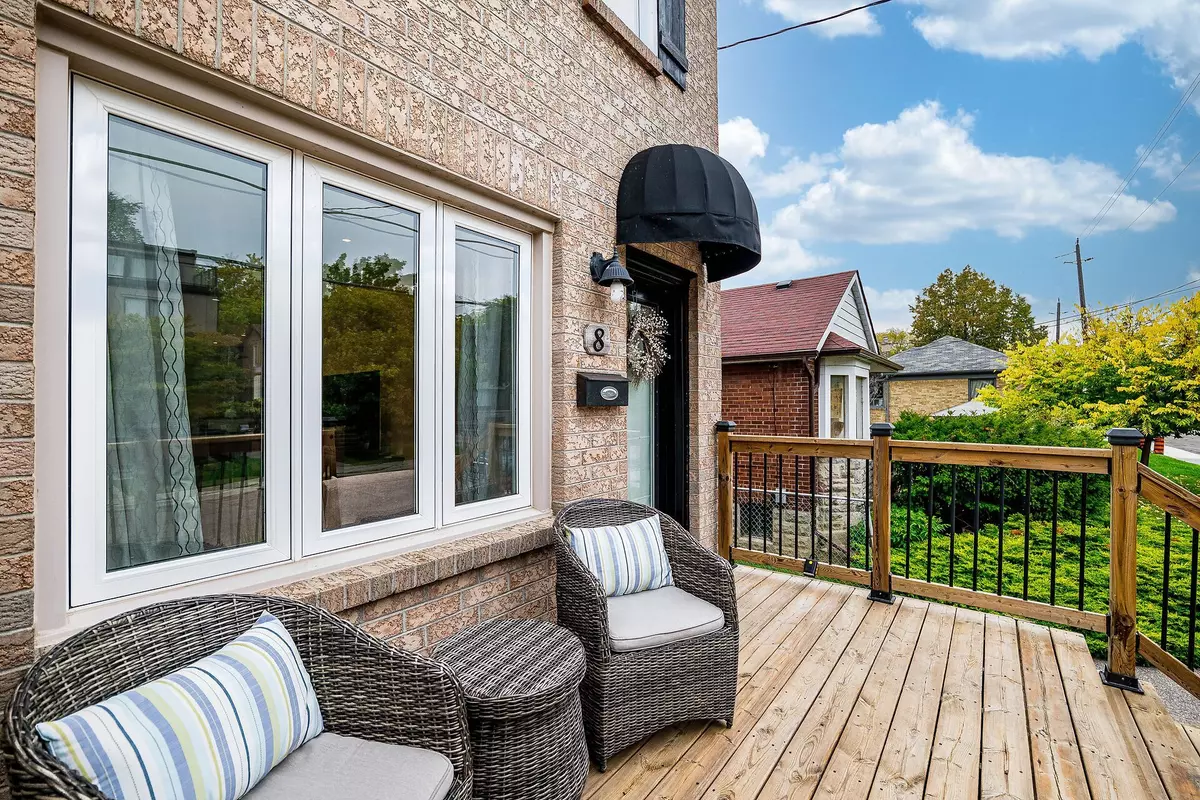 Toronto W06, ON M8V 3B1,8 Seventh ST