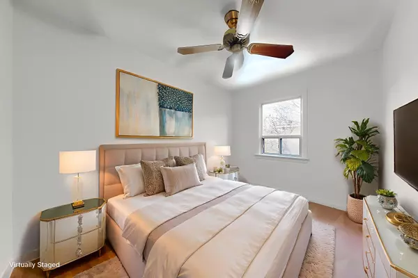 Toronto W04, ON M6M 4L1,27 Woolton CRES