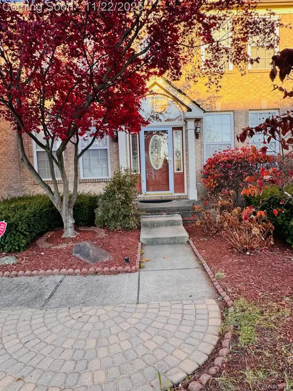 Troy, MI 48098,4728 Walden DR