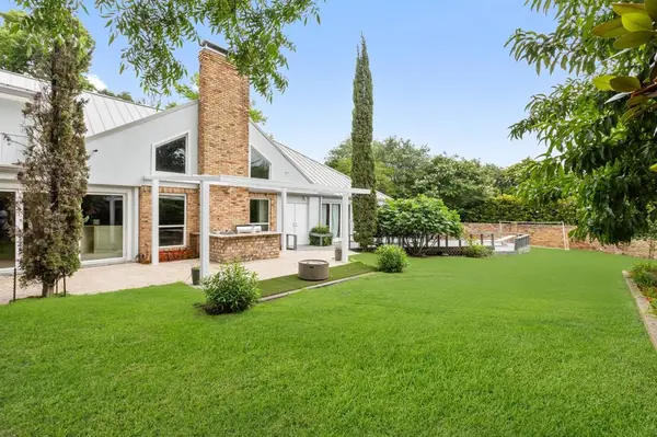 Dallas, TX 75254,6160 Spring Valley Road