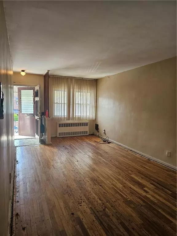 Brooklyn, NY 11236,583 East 86th ST