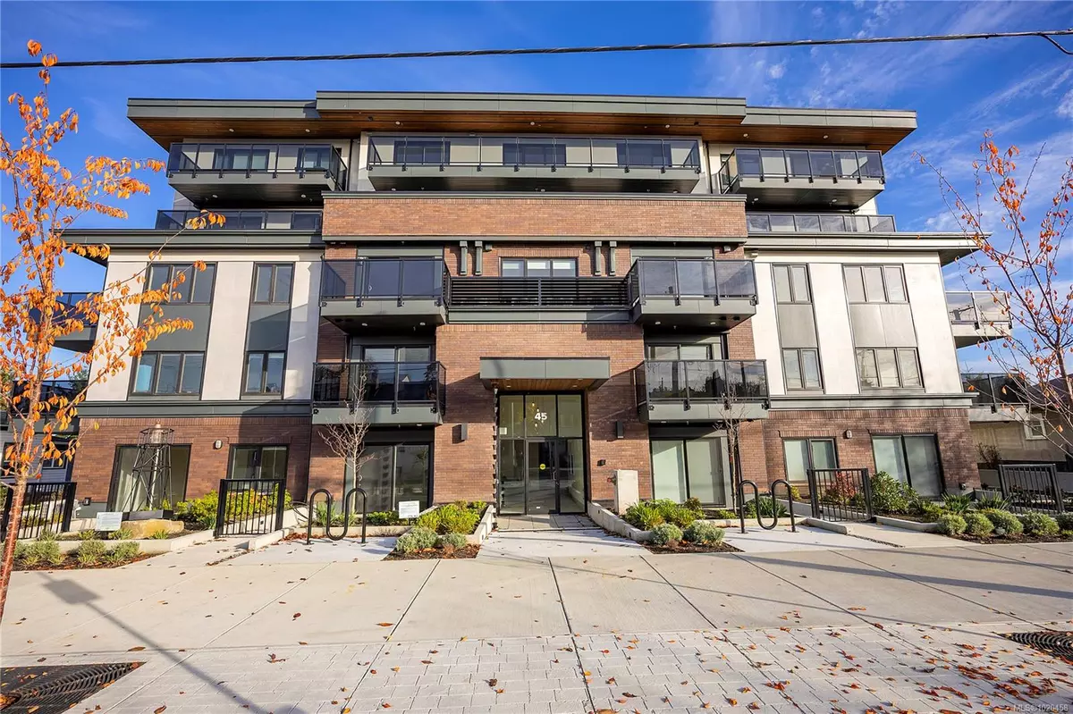 Nanaimo, BC V9R 4V6,45 Haliburton St #505