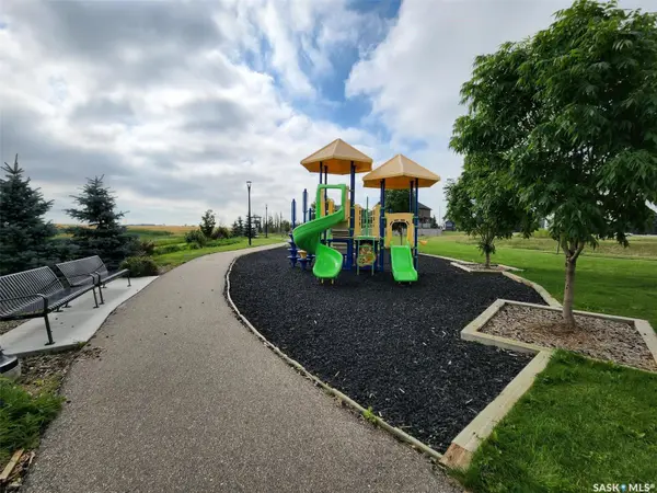 1949 COTEAU AVENUE, Weyburn, SK S4H 3C1