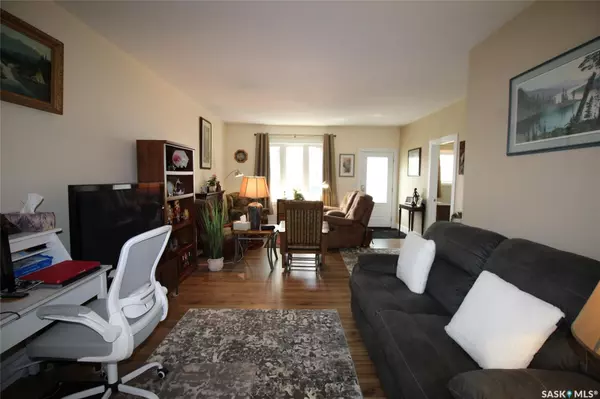 Shaunavon, SK S0N 2M0,580 1st STREET E