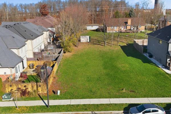 96 Gowland DR, Hamilton, ON L0R 1C0