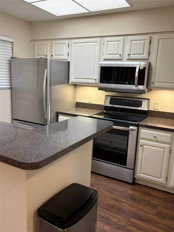 Arlington, TX 76006,1720 Green Oaks Boulevard #104