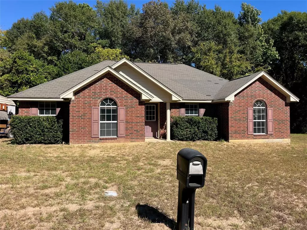 Athens, TX 75751,105 E Foggle Street