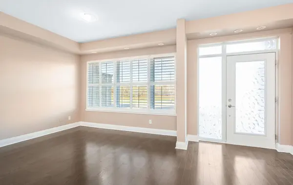 Mississauga, ON L5R 0E9,70 Littlecreek RD #6