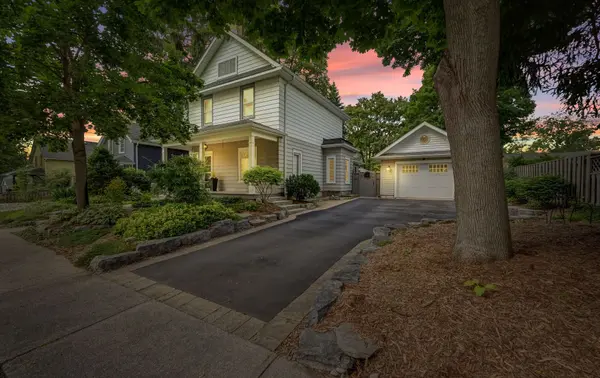 Halton Hills, ON L7G 3L9,10 Union ST