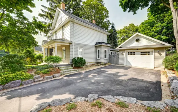 Halton Hills, ON L7G 3L9,10 Union ST