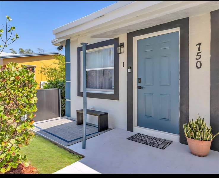 750 NW 17th Ter #1, Pompano Beach, FL 33069