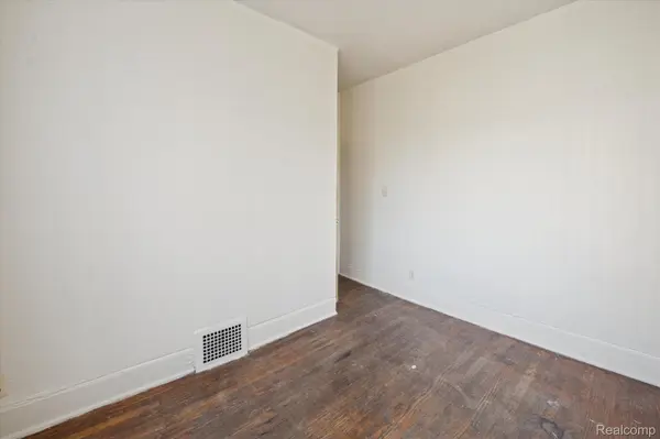 Detroit, MI 48206,2928 Richton ST