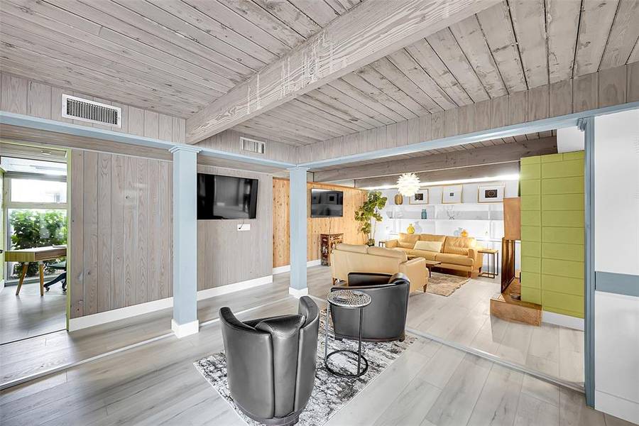 234 Pine Ave, Lauderdale By The Sea, FL 33308