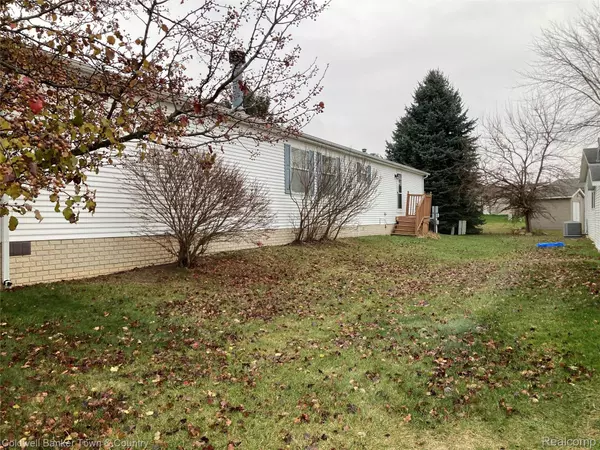 Northville, MI 48167,9740 Russell ST