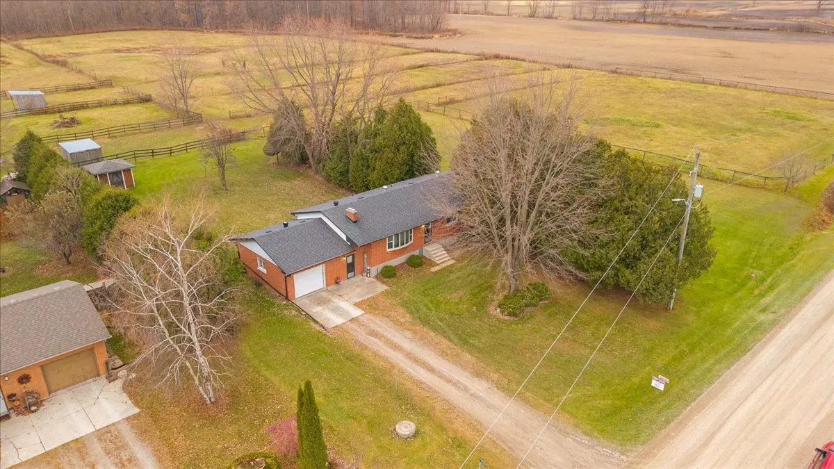 Southwest Middlesex, ON N0L 1A0,22827 Mayfair RD