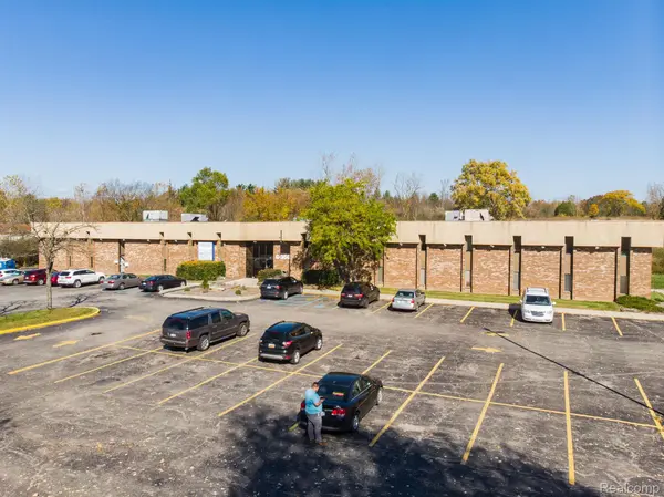 Flint, MI 48504,G3500 Flushing Rd #Unit 215