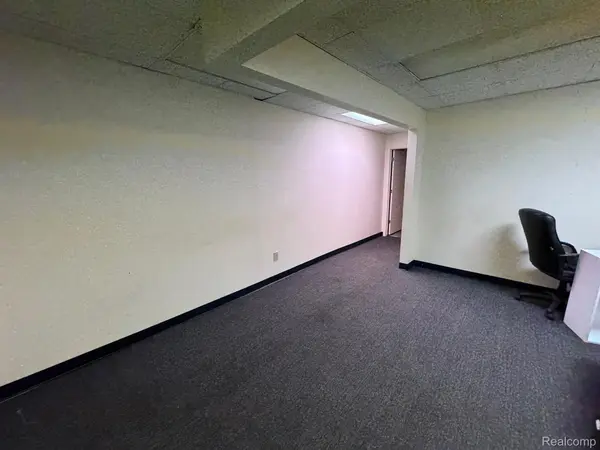 Flint, MI 48504,G3500 Flushing Rd #Unit 215