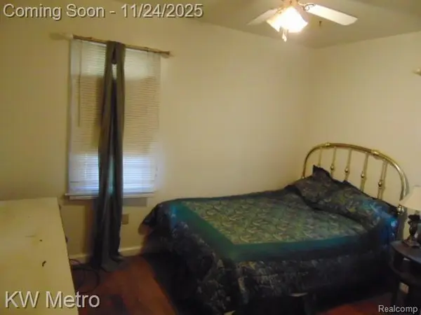 Detroit, MI 48235,20495 Meyers RD