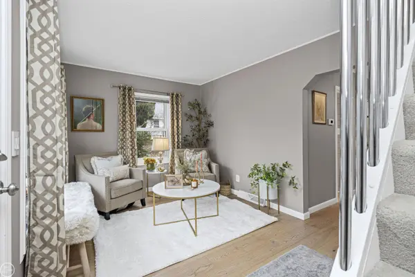 Keego Harbor, MI 48320,2419 Fordham ST