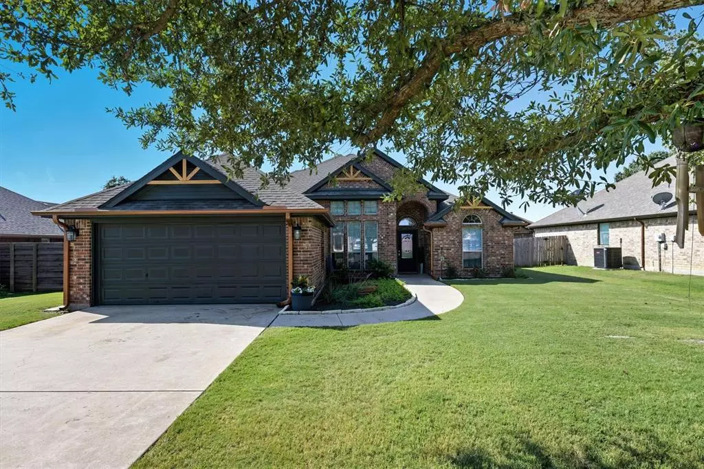 Sanger, TX 76266,2504 Santa Fe Trail