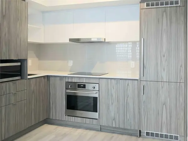 Toronto C08, ON M5E 0G1,55 Cooper ST #1711