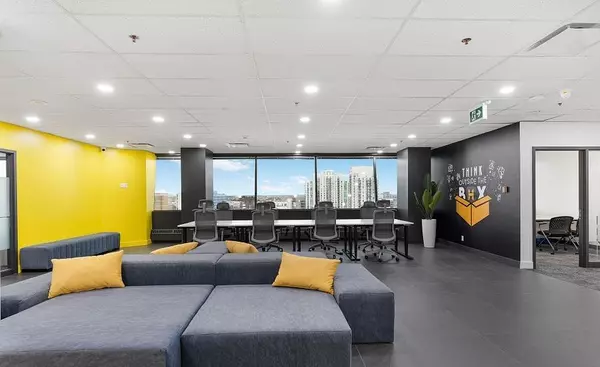 Toronto E11, ON M1B 3V4,305 Milner AVE #700-38