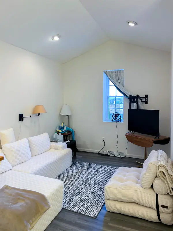 718 E Mount Morris ST, Mt Morris, MI 48458